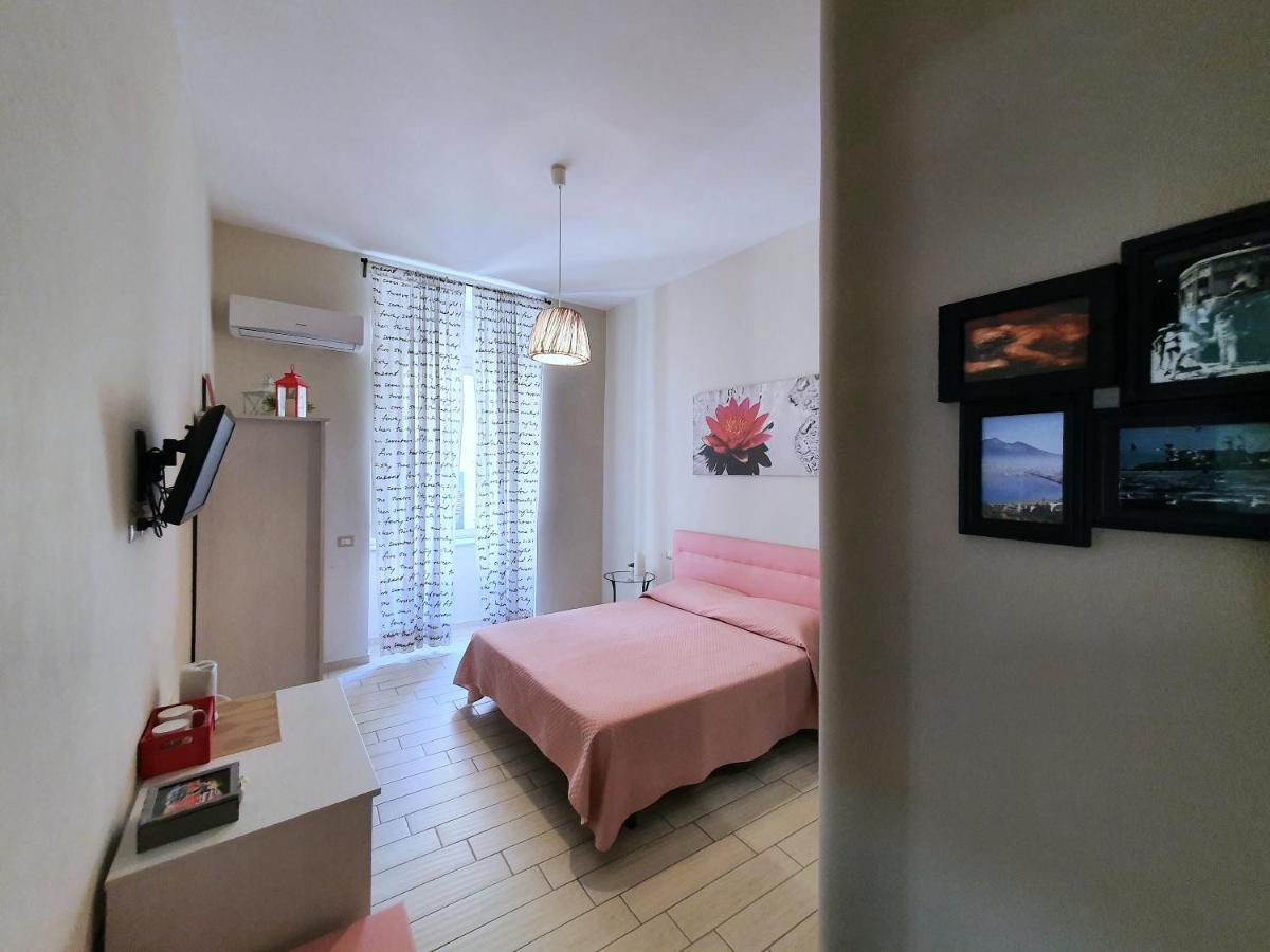 Domus Armenio Bed and Breakfast Νάπολη Εξωτερικό φωτογραφία